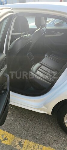 Audi A4 2018, 200,000 km - 2.0 l - Bakı