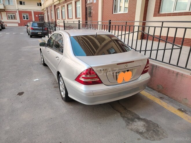 Mercedes C 240 2005, 241,000 km - 2.6 l - Bakı
