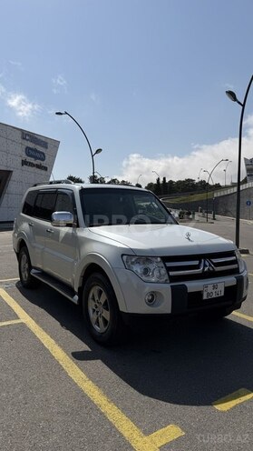 Mitsubishi Pajero 2007, 240,000 km - 3.0 l - Bakı