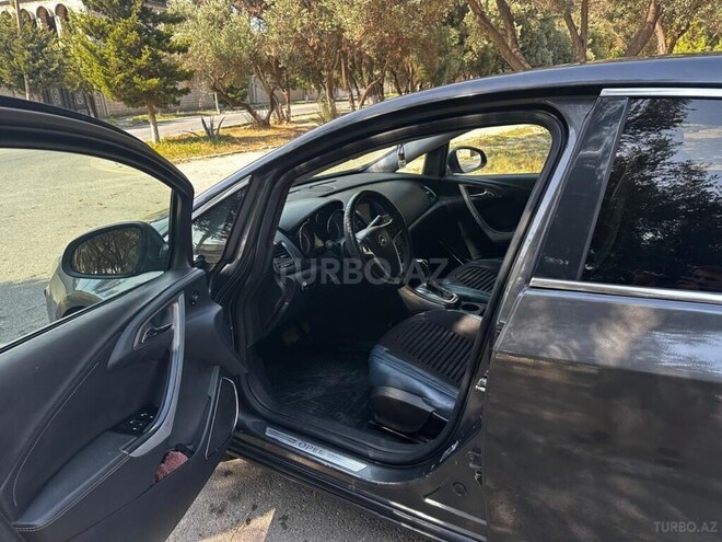 Opel Astra 2010, 254,000 km - 1.6 l - Sumqayıt