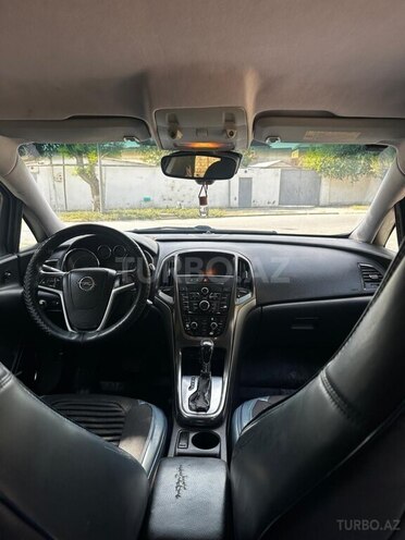 Opel Astra 2010, 254,000 km - 1.6 l - Sumqayıt