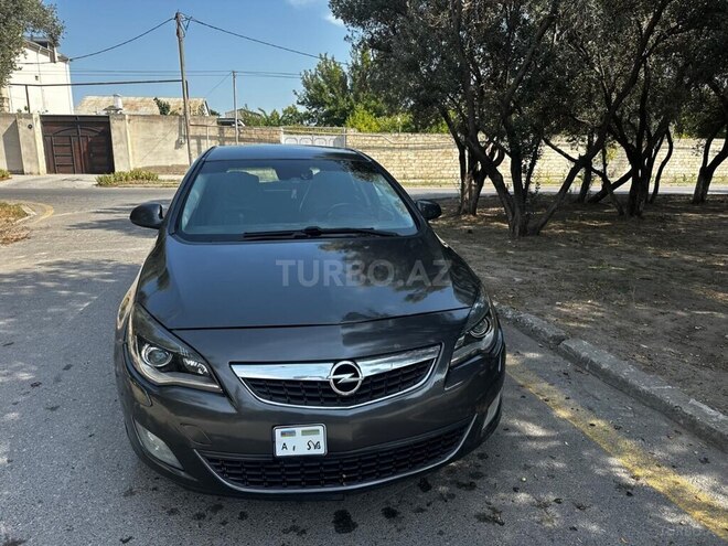 Opel Astra 2010, 254,000 km - 1.6 l - Sumqayıt