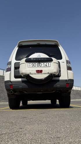 Mitsubishi Pajero 2007, 240,000 km - 3.0 l - Bakı