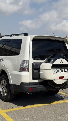 Mitsubishi Pajero 2007, 240,000 km - 3.0 l - Bakı