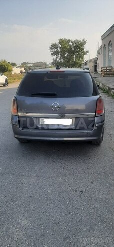 Opel Astra 2006, 427,000 km - 1.3 l - Xudat