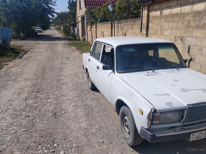 LADA (VAZ) 2107 2003, 44,357 km - 1.6 л - Quba