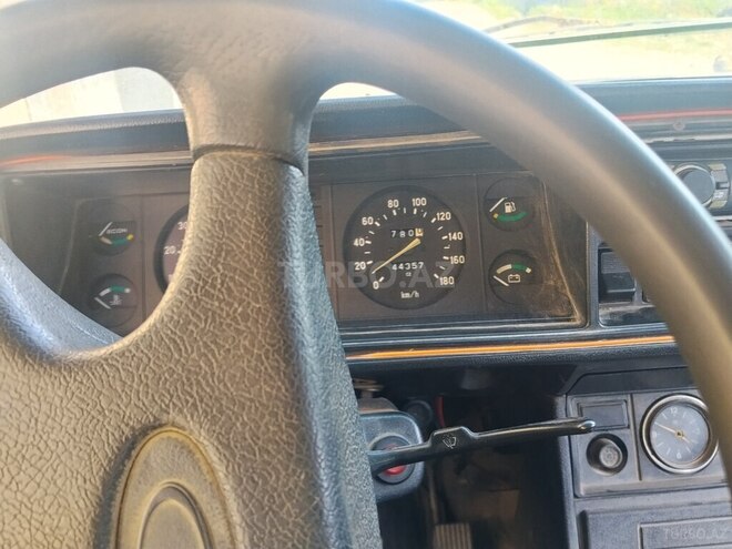LADA (VAZ) 2107 2003, 44,357 km - 1.6 л - Quba