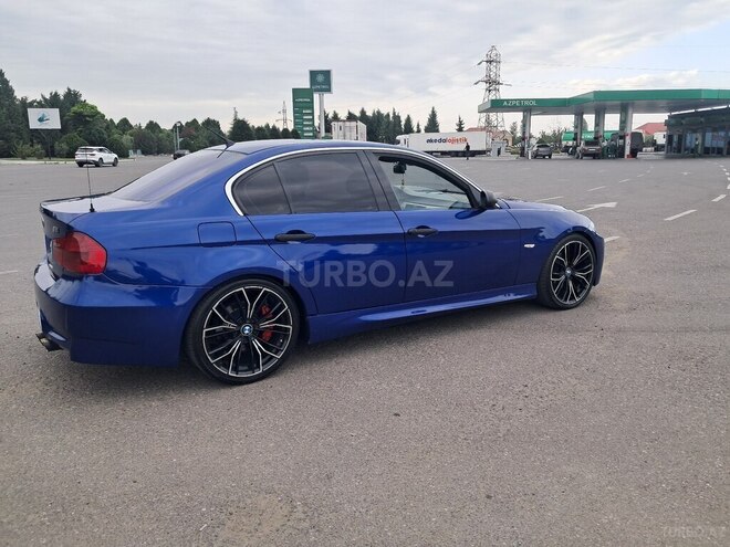 BMW 325 2006, 327,000 km - 2.5 l - Qazax