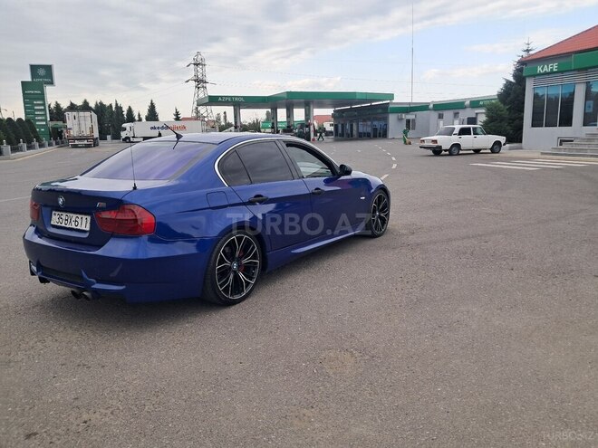 BMW 325 2006, 327,000 km - 2.5 l - Qazax