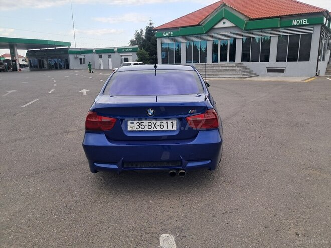 BMW 325 2006, 327,000 km - 2.5 l - Qazax