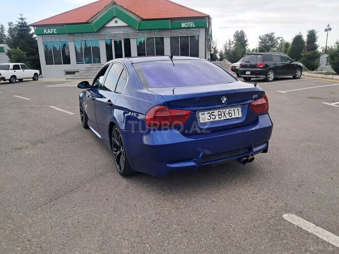 BMW 325 2006, 327,000 km - 2.5 l - Qazax