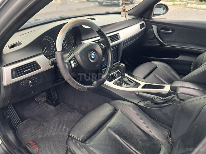 BMW 325 2006, 327,000 km - 2.5 l - Qazax
