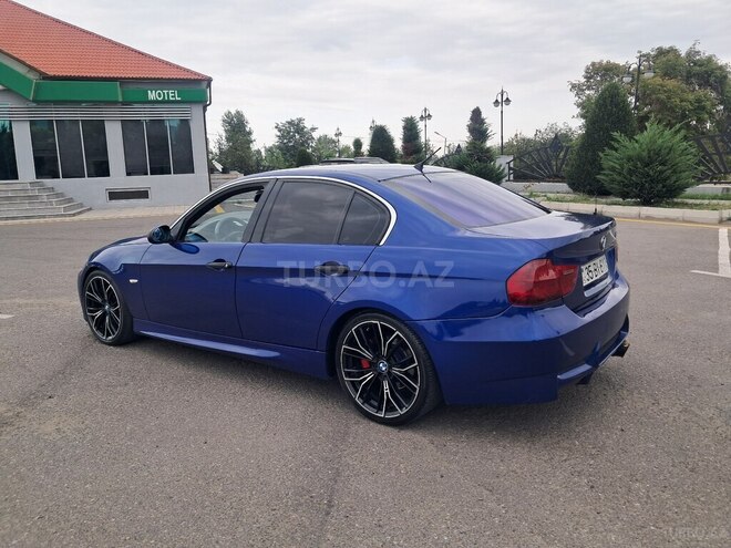 BMW 325 2006, 327,000 km - 2.5 l - Qazax