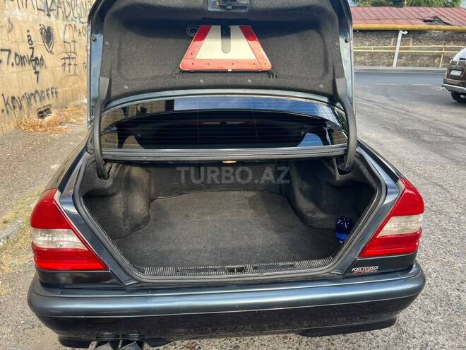Mercedes C 180 1998, 355,000 km - 1.8 l - Şəki
