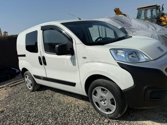 Fiat Fiorino 2023, 104,000 km - 1.4 l - Bakı
