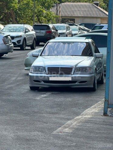 Mercedes C 230 1997, 430,000 km - 2.3 l - Bakı