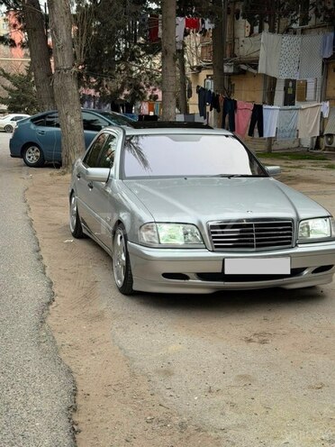Mercedes C 230 1997, 430,000 km - 2.3 l - Bakı