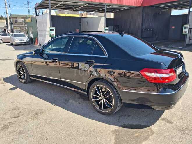 Mercedes E 220 2011, 310,746 km - 2.1 l - Bakı