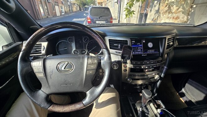Lexus LX 570 2014, 148,500 km - 5.7 l - Gəncə