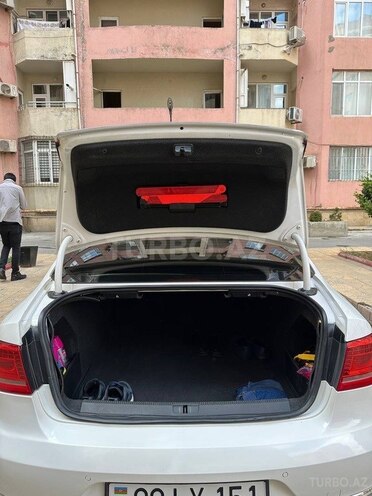 Volkswagen Passat 2011, 250,000 km - 1.8 l - Bakı