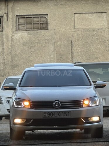 Volkswagen Passat 2011, 250,000 km - 1.8 l - Bakı