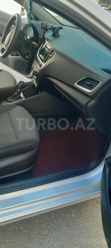Hyundai Accent 2018, 210,545 km - 1.6 l - Bakı