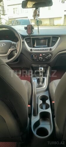 Hyundai Accent 2018, 210,545 km - 1.6 l - Bakı