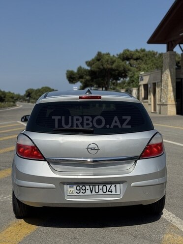 Opel Astra 2004, 250,000 km - 1.4 l - Bakı
