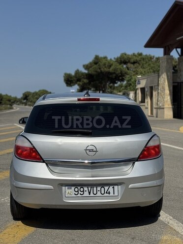 Opel Astra 2004, 250,000 km - 1.4 l - Bakı