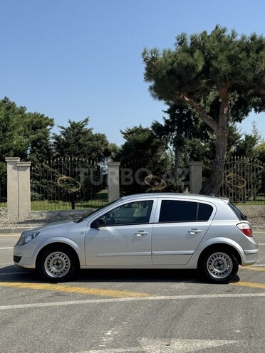 Opel Astra 2004, 250,000 km - 1.4 l - Bakı