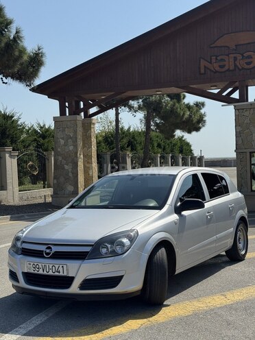 Opel Astra 2004, 250,000 km - 1.4 l - Bakı