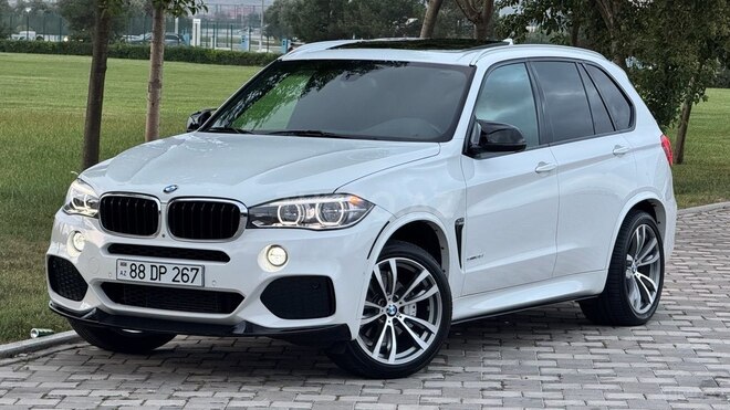 BMW X5 2018, 135,000 km - 3.0 l - Bakı