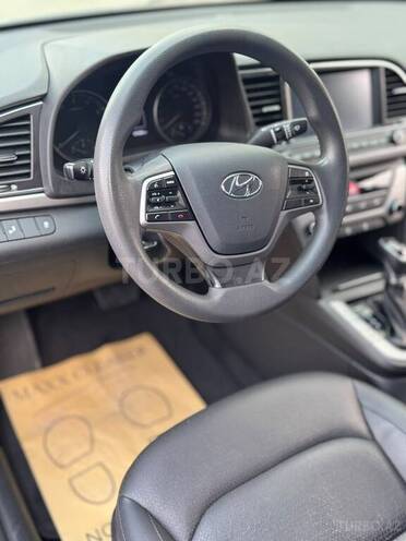 Hyundai Avante 2018, 181,000 km - 1.6 л - Bakı
