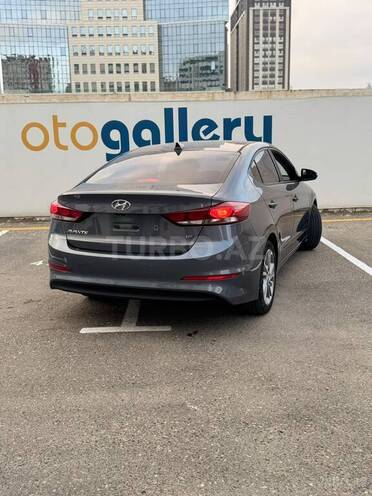 Hyundai Avante 2018, 181,000 km - 1.6 л - Bakı