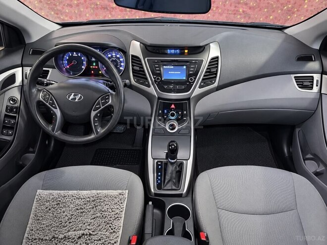 Hyundai Elantra 2015, 145,000 km - 1.8 л - Zaqatala