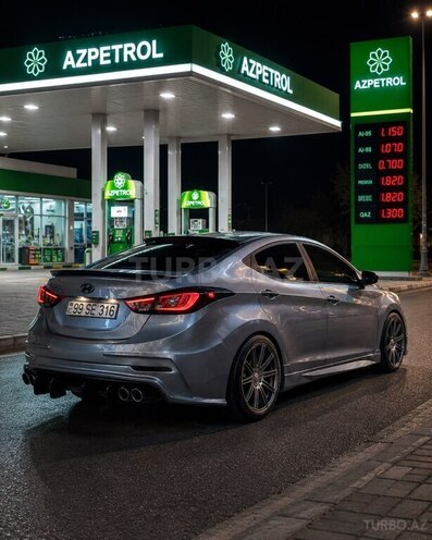 Hyundai Elantra 2015, 145,000 km - 1.8 л - Zaqatala