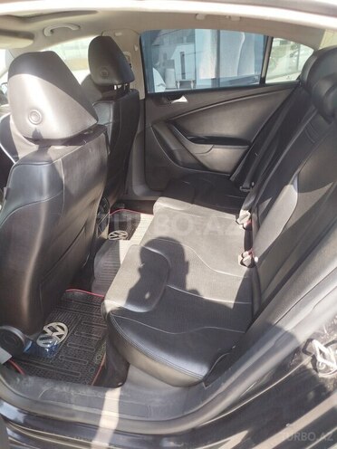 Volkswagen Passat 2010, 200,000 km - 2.0 л - Bakı