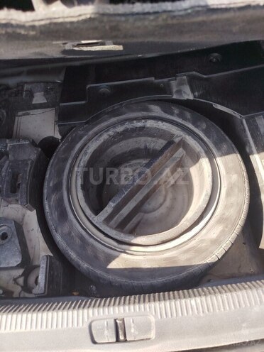 Volkswagen Passat 2010, 200,000 km - 2.0 л - Bakı