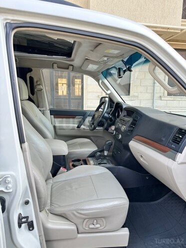 Mitsubishi Pajero 2007, 280,000 km - 3.0 l - Sumqayıt