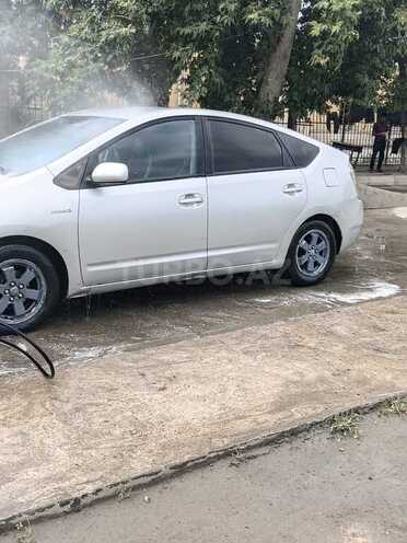 Toyota Prius 2007, 555,661 km - 1.5 l - Yevlax