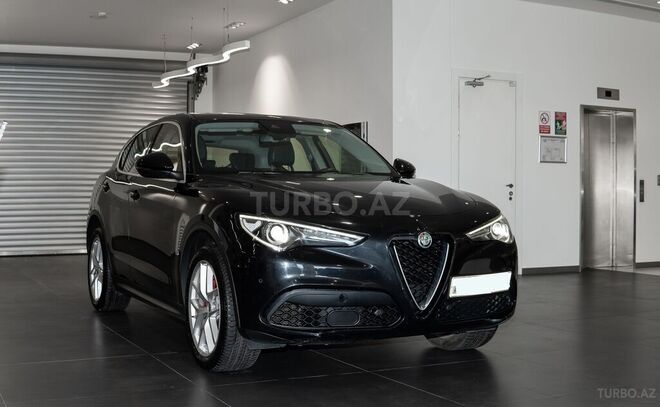 Alfa Romeo Stelvio 2017, 157,489 km - 2.0 l - Bakı