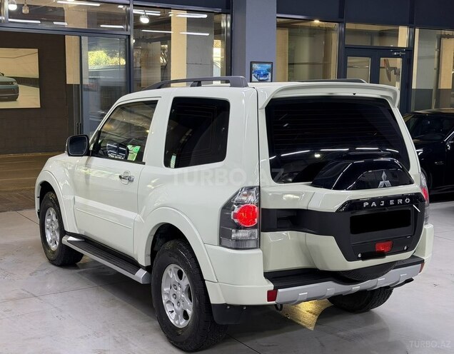 Mitsubishi Pajero 2007, 380,000 km - 3.0 l - Bakı
