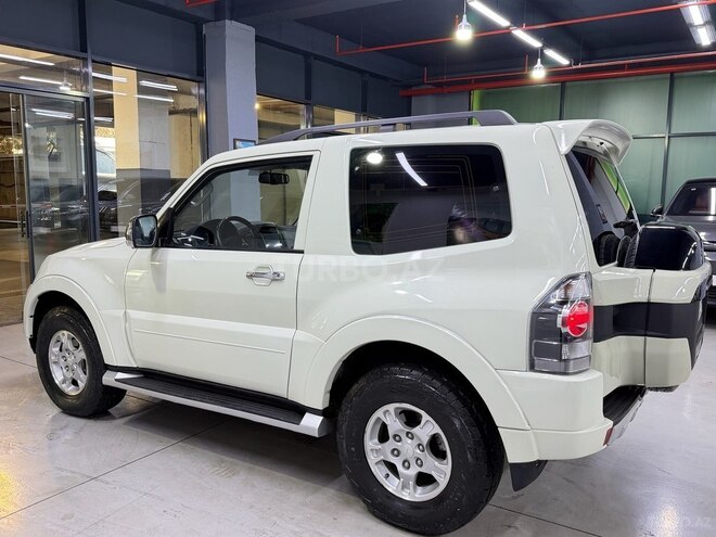 Mitsubishi Pajero 2007, 380,000 km - 3.0 l - Bakı