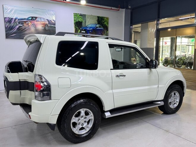 Mitsubishi Pajero 2007, 380,000 km - 3.0 l - Bakı