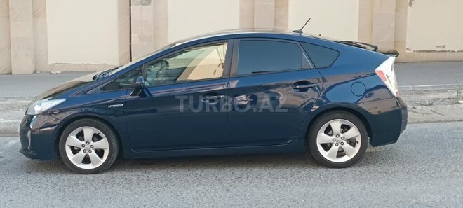 Toyota Prius 2014, 198,700 km - 1.8 л - Bakı