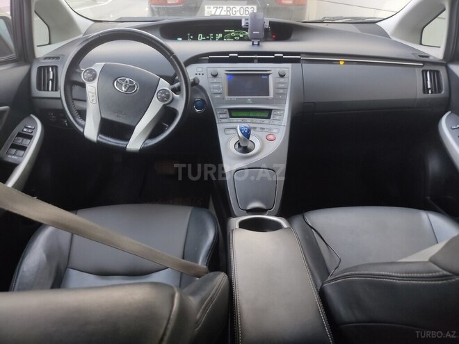 Toyota Prius 2014, 198,700 km - 1.8 л - Bakı