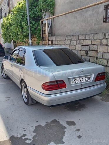 Mercedes E 280 1996, 465,745 km - 2.8 l - Kürdəmir