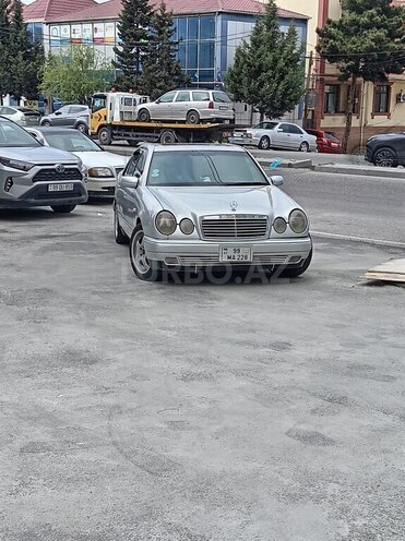Mercedes E 280 1996, 465,745 km - 2.8 l - Kürdəmir