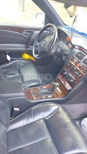 Mercedes E 280 1996, 465,745 km - 2.8 l - Kürdəmir