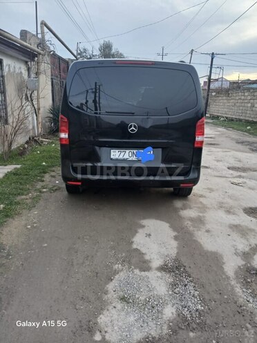 Mercedes  2017, 396,000 km - 2.1 л - Bakı